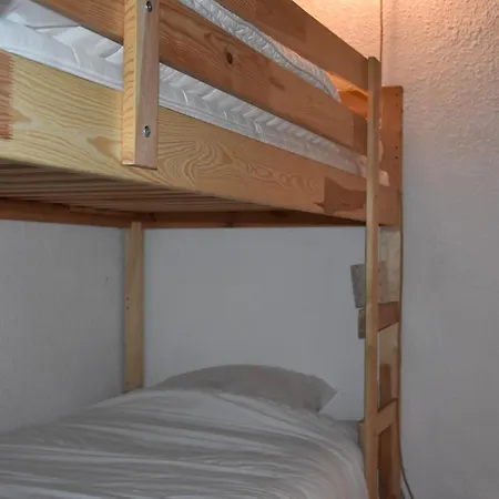Duplex Ensoleille Centre Village Avec Balcon Et Parking Prive - Fr-1-464-86 アパート