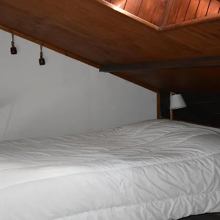 Duplex Ensoleille Centre Village Avec Balcon Et Parking Prive - Fr-1-464-86 Apartment