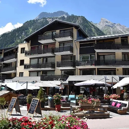 Duplex Ensoleille Centre Village Avec Balcon Et Parking Prive - Fr-1-464-86 * Pralognan-la-Vanoise